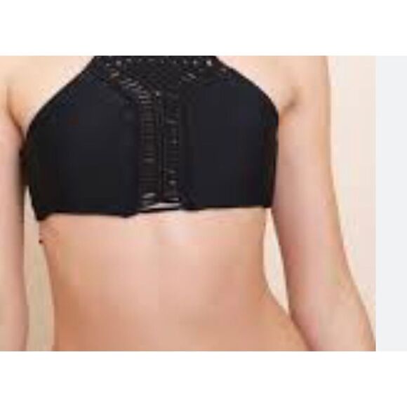 Xhilaration Black Crochet Bikini Top Medium - Picture 2 of 11